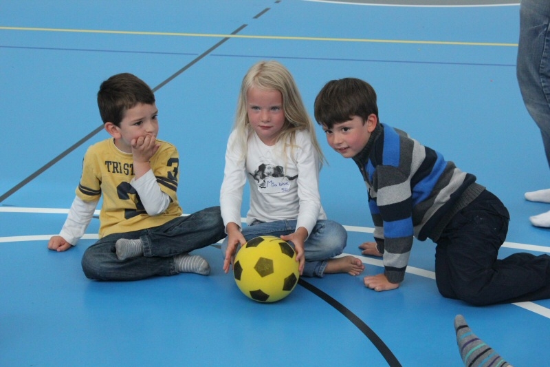 Village Camps International Summer Camp VDC Geneva 2016-08-12 https://www.villagecamps.com/journals_admin/images/331-23-Picture 083.jpg